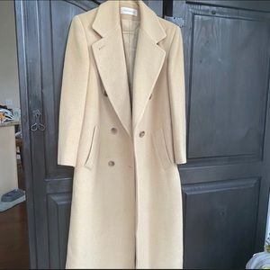 Women’s size 4 long wool cream dress coat